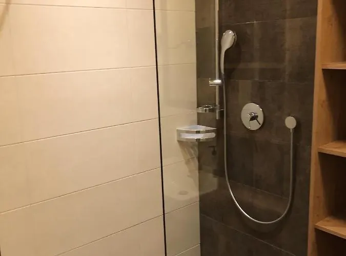 Fuerth * كابرون